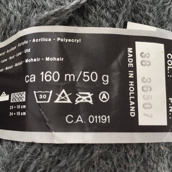 Lot of 6 Vintage Scheepjeswol Burlesque Wool Blend Grey 50g balls 160 M each - Picture 5 of 6